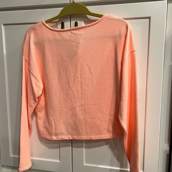 LOVE by GAP cropped size XS neon orange oversized henley - Picture 3 of 6